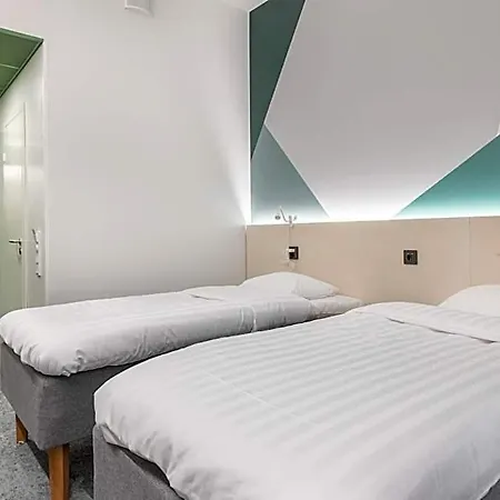 Greenstar Hotel 3*