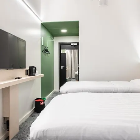 Greenstar Hotel