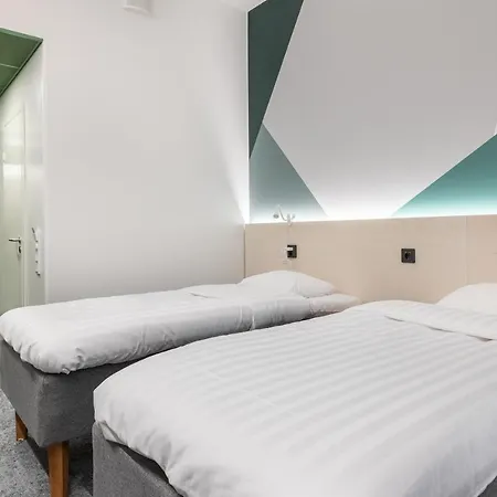 Hotell Greenstar 3*